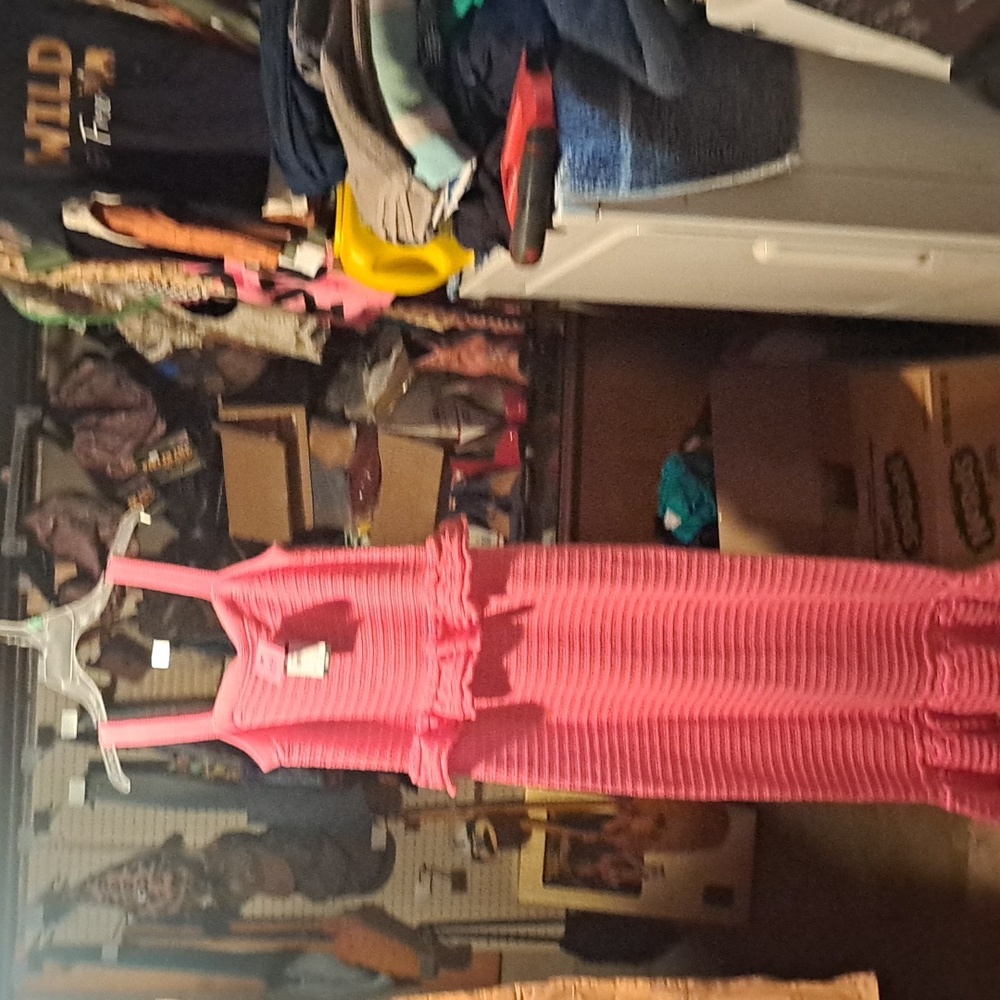 #104 Sofia jeans size small pink dress